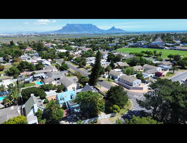 3 BEDROOM FREEHOLD FOR SALE IN TABLE VIEW